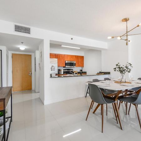 Beautiful Apartment In The Heart Of Brickell ميامي المظهر الخارجي الصورة